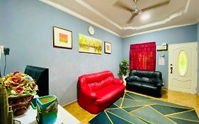 Nabila Homestay